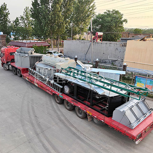 雙民環(huán)保118立方米發(fā)酵罐裝車發(fā)貨！